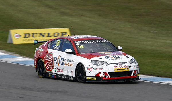 BTCC_160416_PS0204-600x354