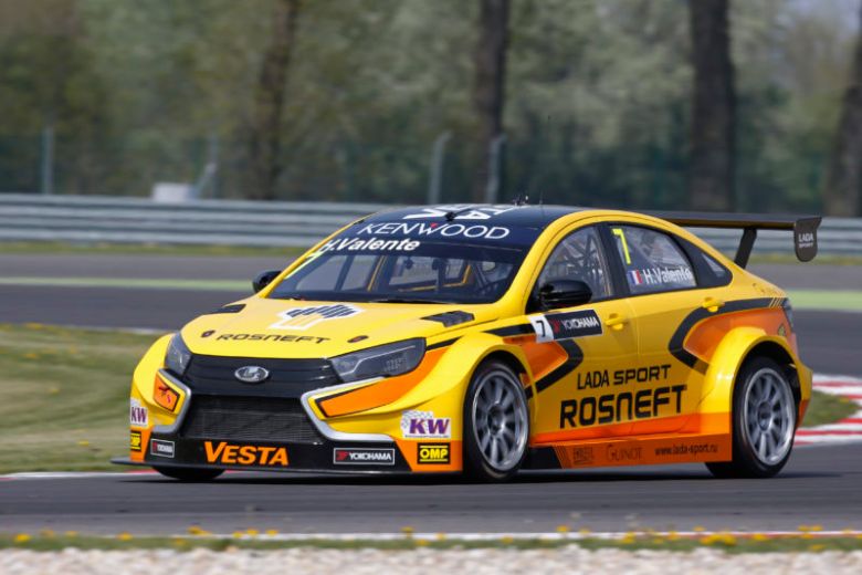 AUTO - WTCC SLOVAKIA 2016